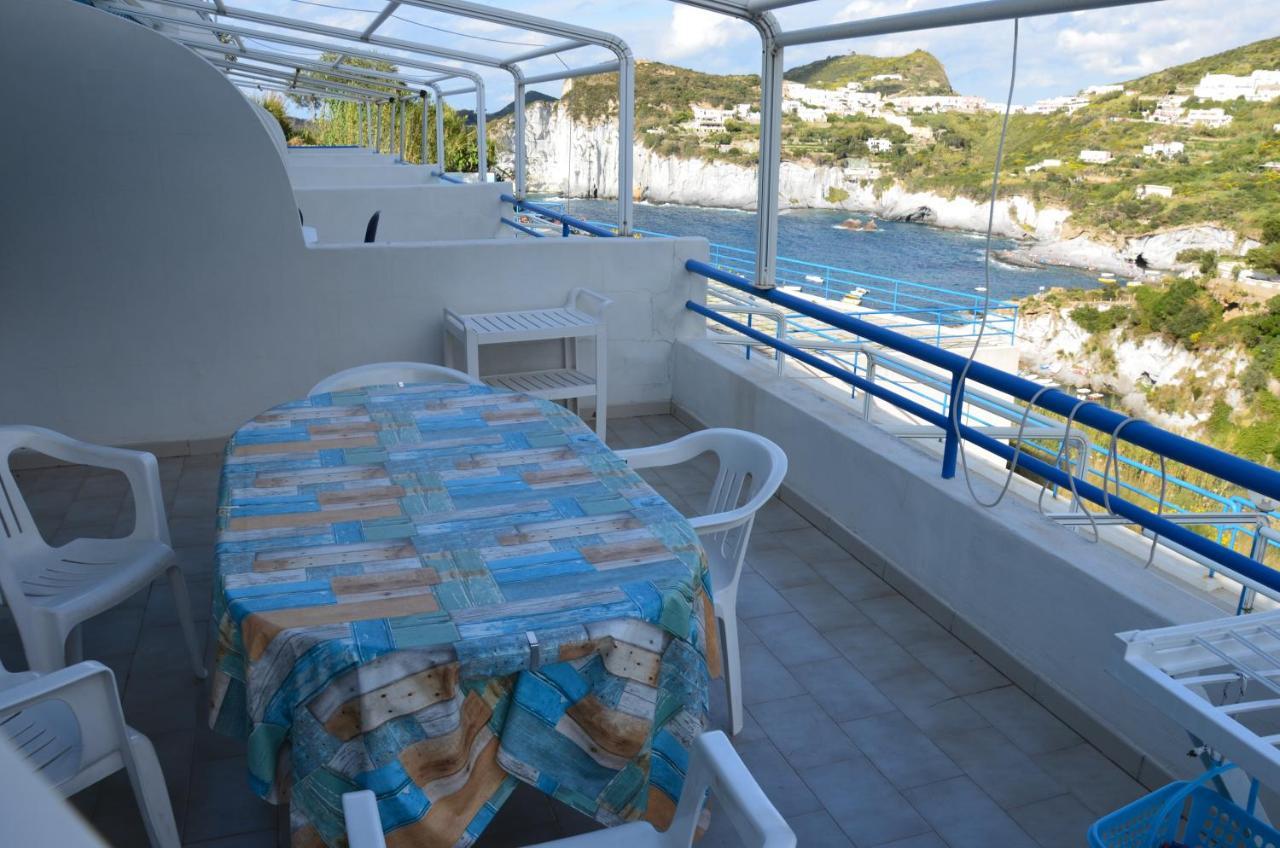 Ponza Holiday Homes - Cala Feola Eksteriør bilde
